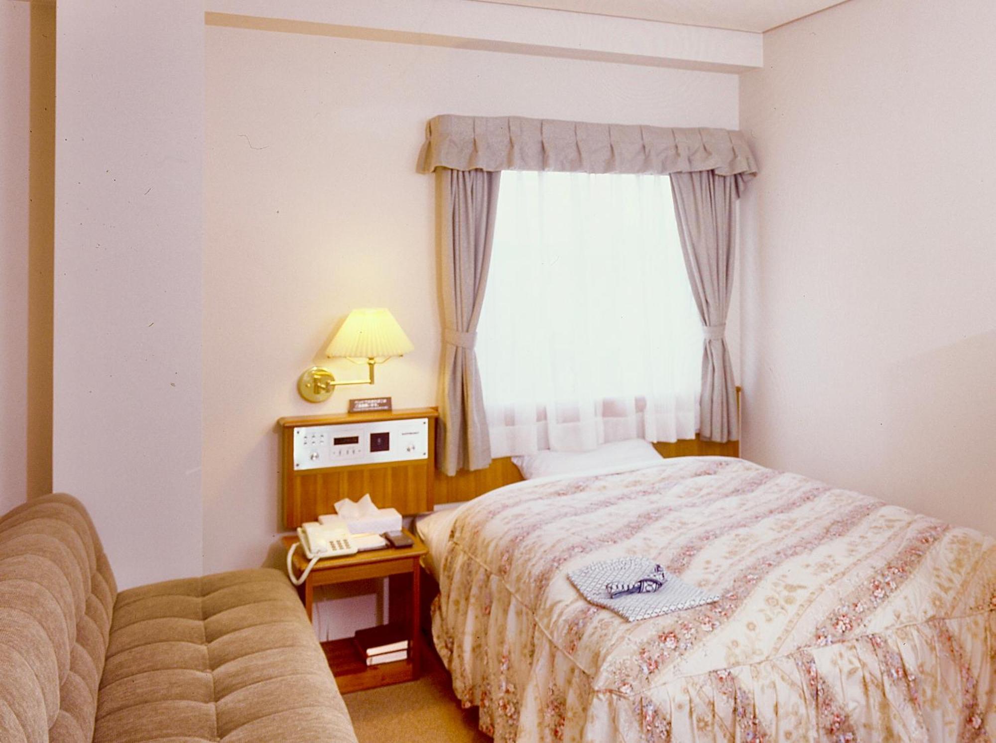 Okayama Ekimae Universal Hotel 외부 사진
